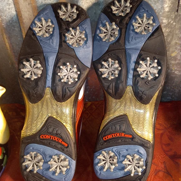 Footjoy Golf Shoes - Picture 4 of 6